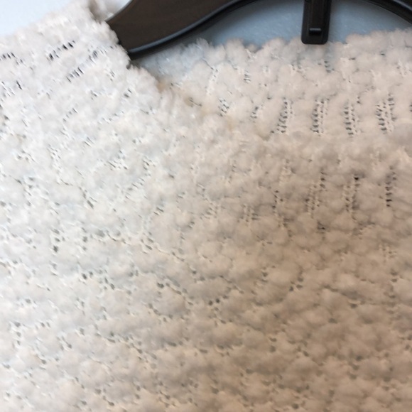 Merokeety White Popcorn Knot Sweater Tunic - Picture 4 of 7